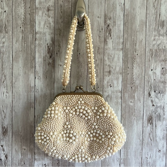 Handbags - Vintage Elegant Cream Beaded Handbag